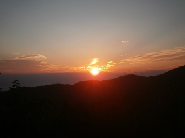 伊吹山から見た夕陽