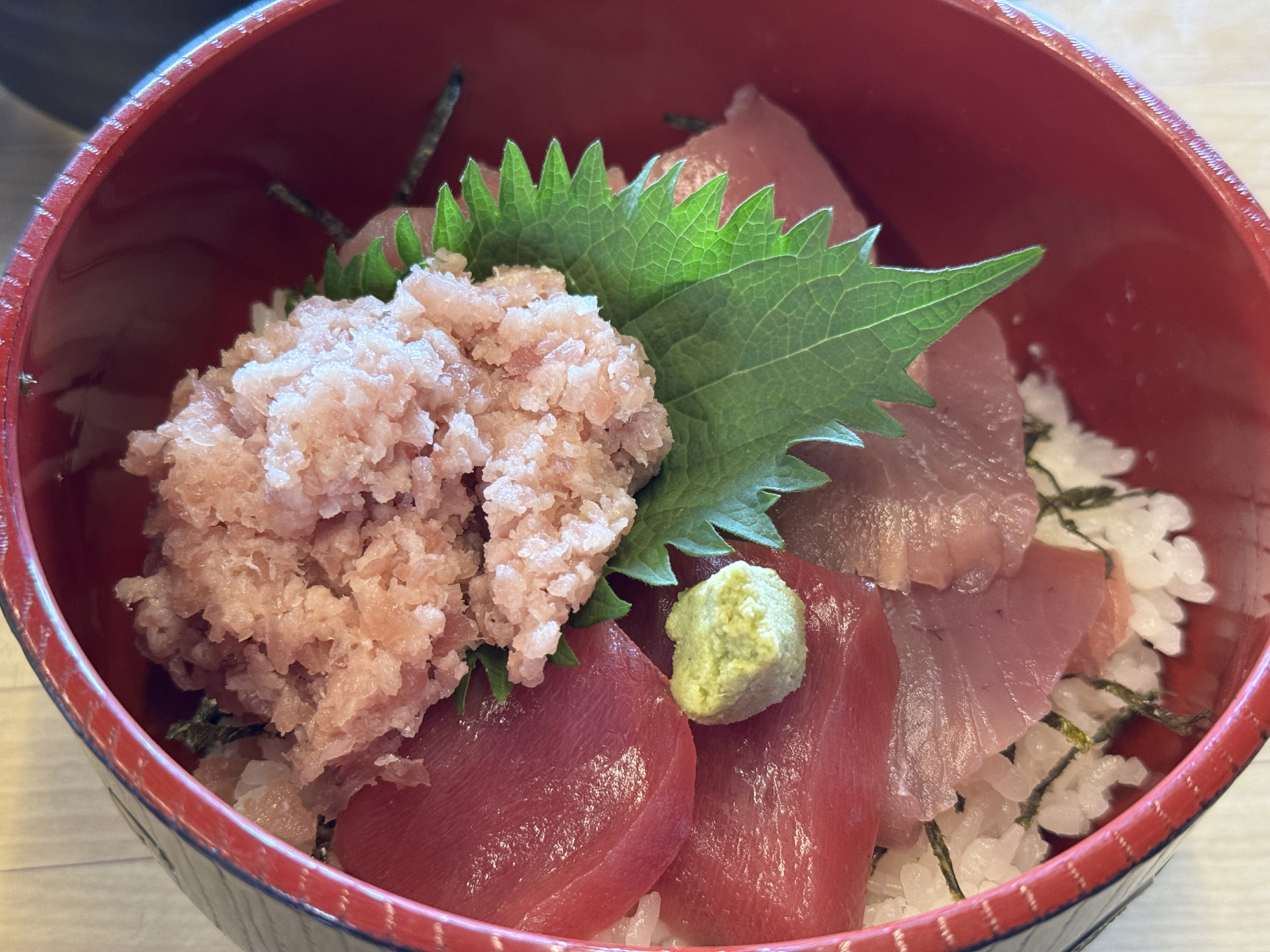 海鮮マグロ丼